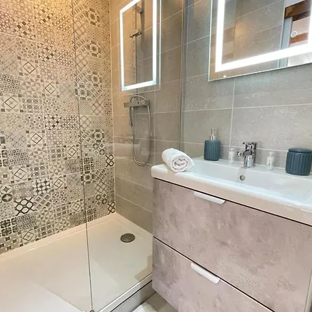 Le Petit Nid Wifinetflix Longchampgare Scnf Apartament *